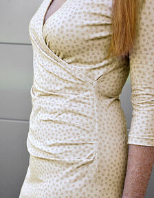 Slå-om-kjole i jersey